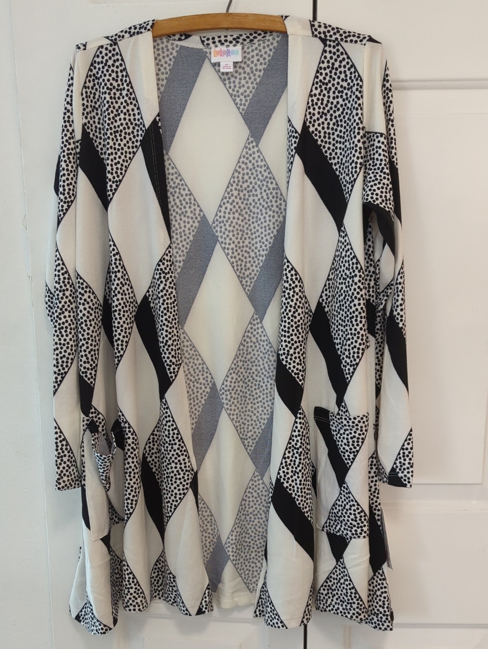 LuLaRoe Black and White Geometric Open Cardigan